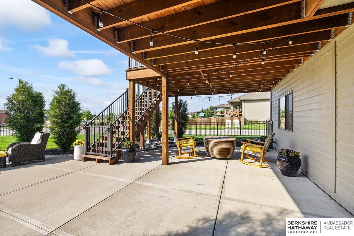 Elkhorn, Nebraska 68022, United States, 4 Bedrooms Bedrooms, ,4 BathroomsBathrooms,Residential,Pending,18723