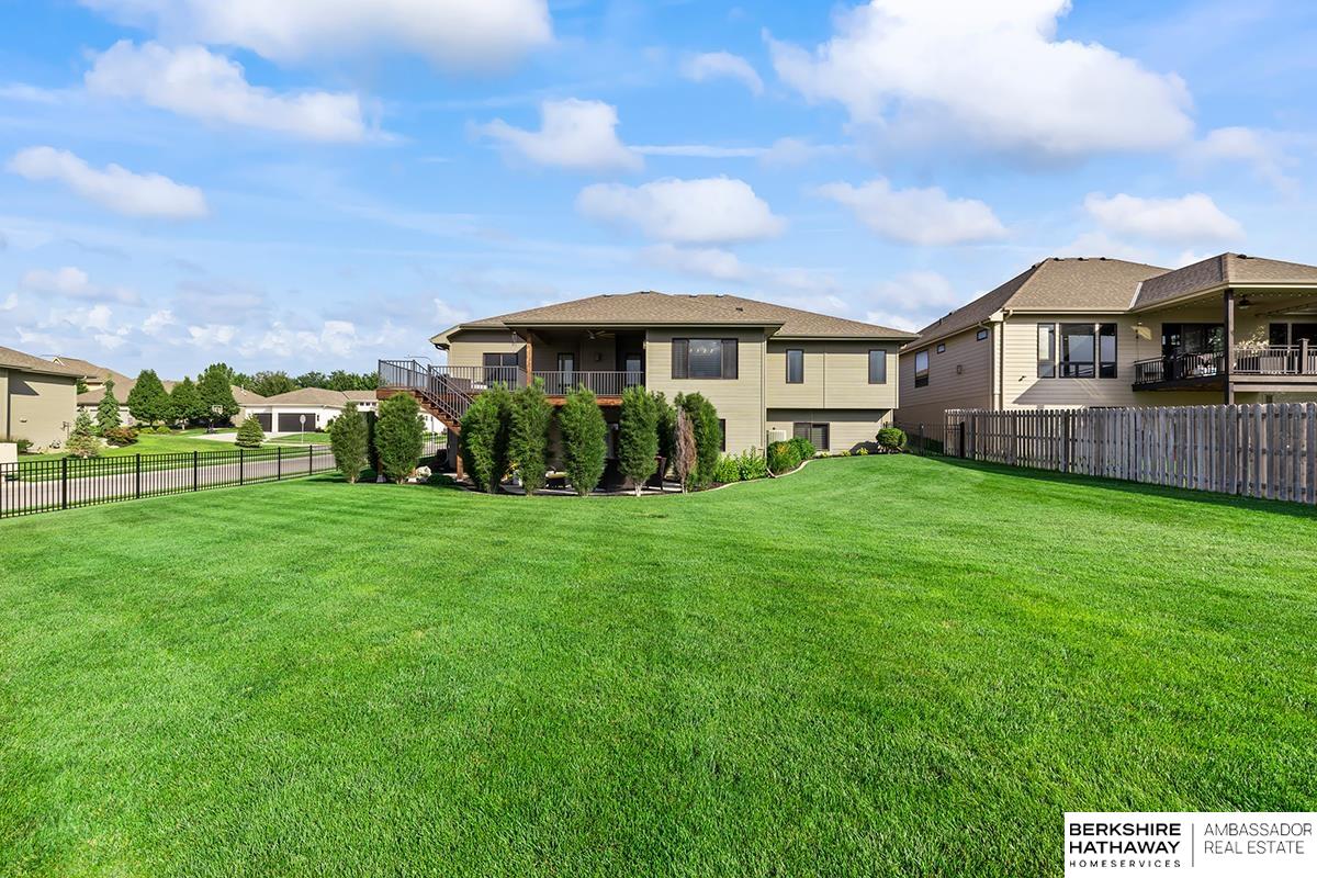 Elkhorn, Nebraska 68022, United States, 4 Bedrooms Bedrooms, ,4 BathroomsBathrooms,Residential,Pending,18723