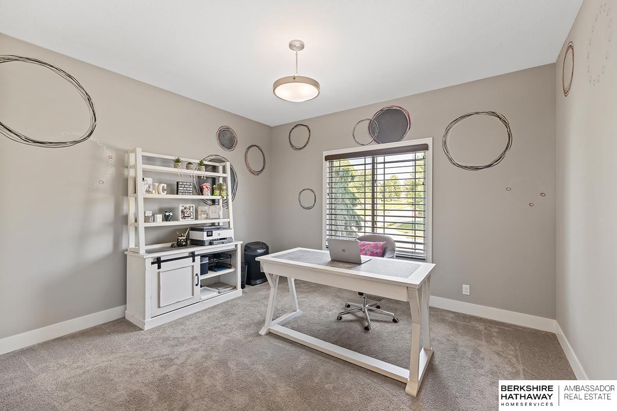 Elkhorn, Nebraska 68022, United States, 4 Bedrooms Bedrooms, ,4 BathroomsBathrooms,Residential,Pending,18723