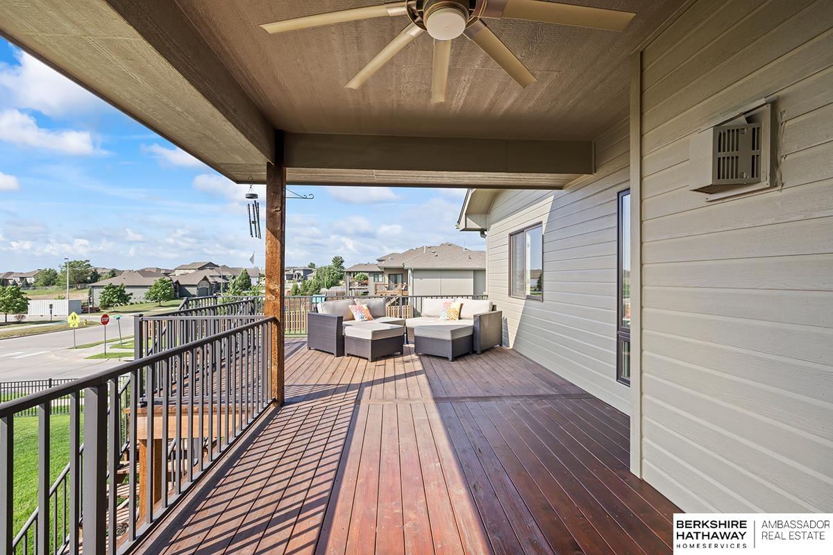 Elkhorn, Nebraska 68022, United States, 4 Bedrooms Bedrooms, ,4 BathroomsBathrooms,Residential,Pending,18723