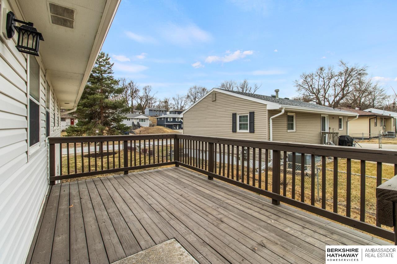 Omaha, Nebraska 68134, United States, 3 Bedrooms Bedrooms, ,2 BathroomsBathrooms,Residential,Pending,92921