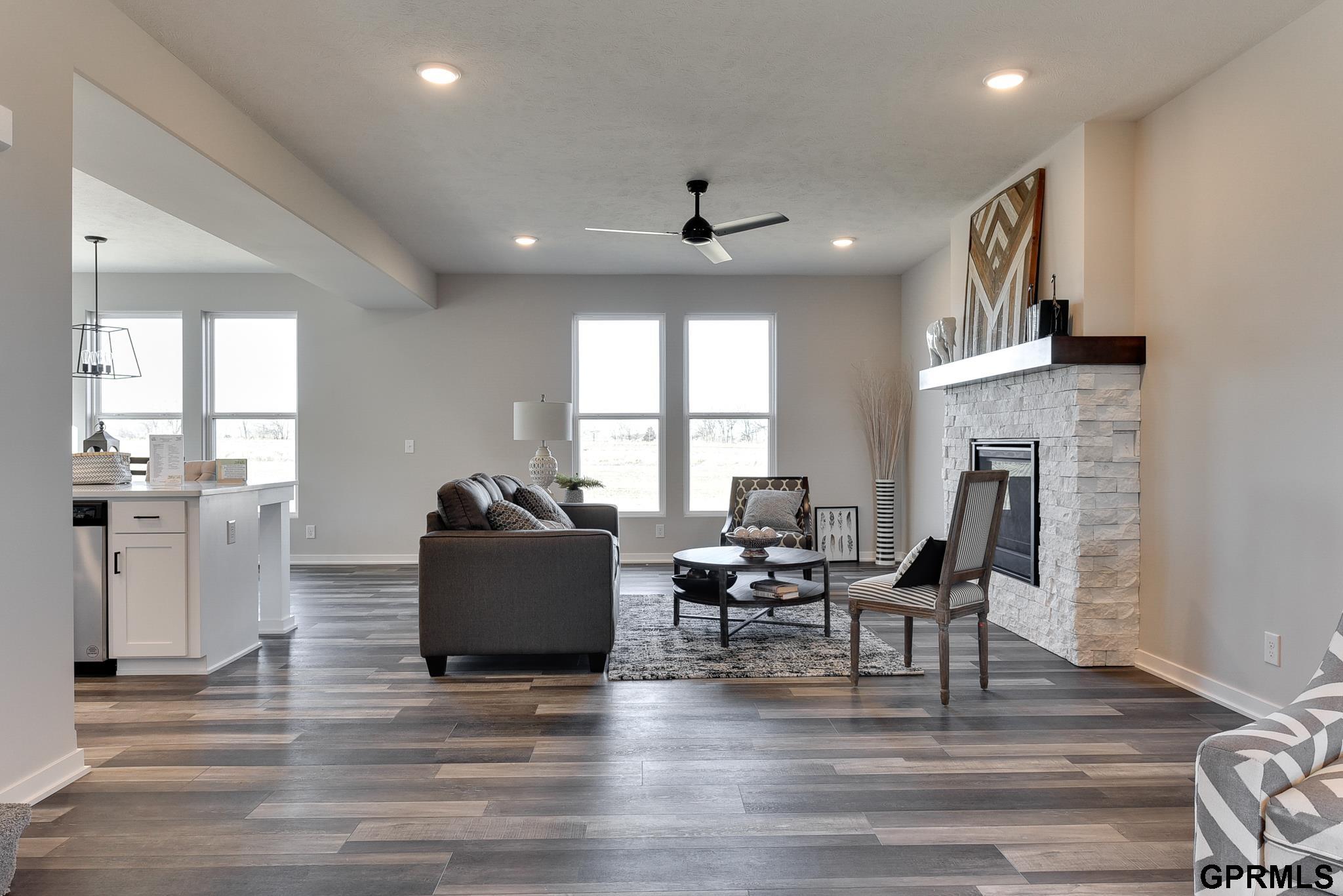 Elkhorn, Nebraska 68022, United States, 4 Bedrooms Bedrooms, ,3 BathroomsBathrooms,Residential,Active,23796