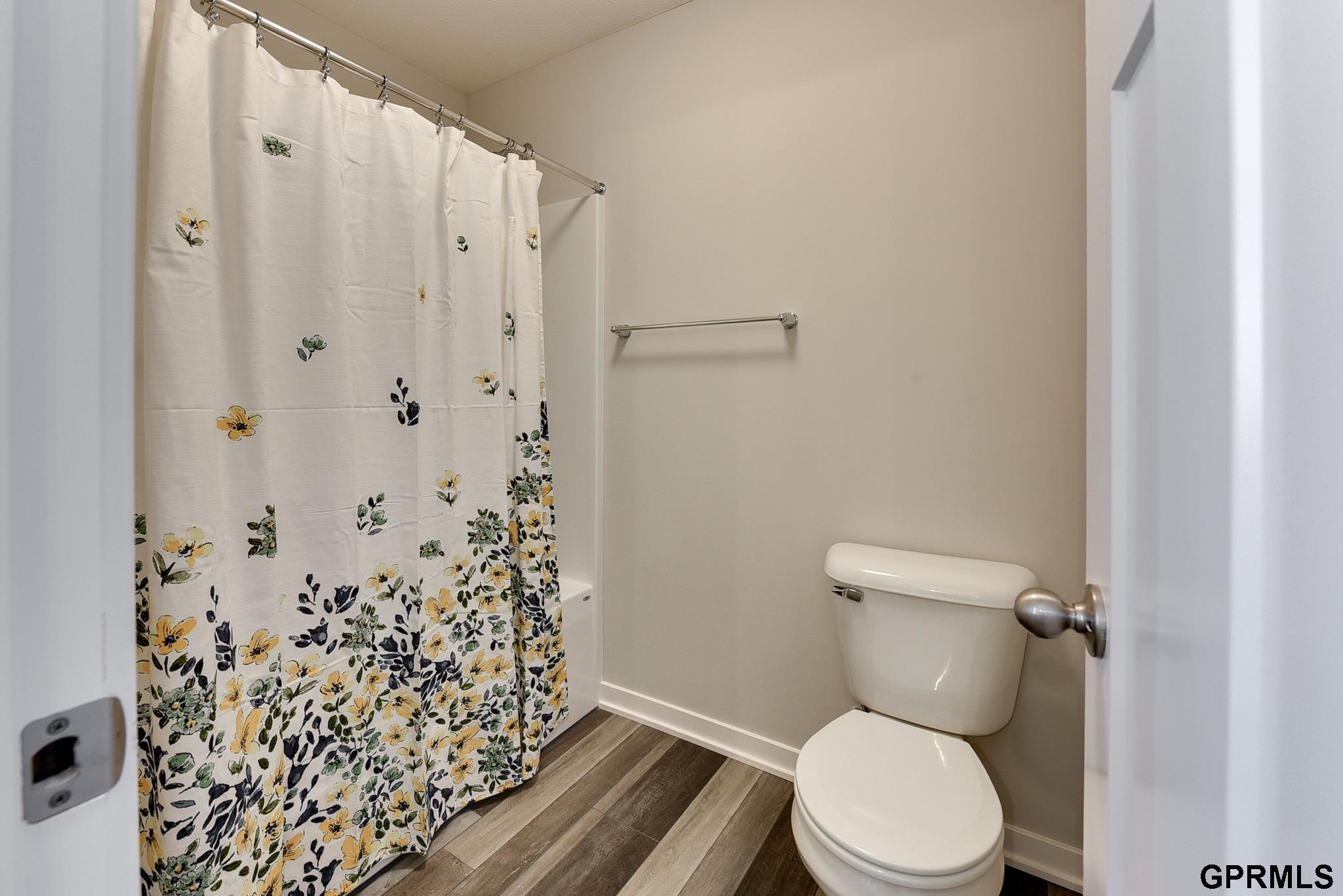 Elkhorn, Nebraska 68022, United States, 4 Bedrooms Bedrooms, ,3 BathroomsBathrooms,Residential,Active,23796