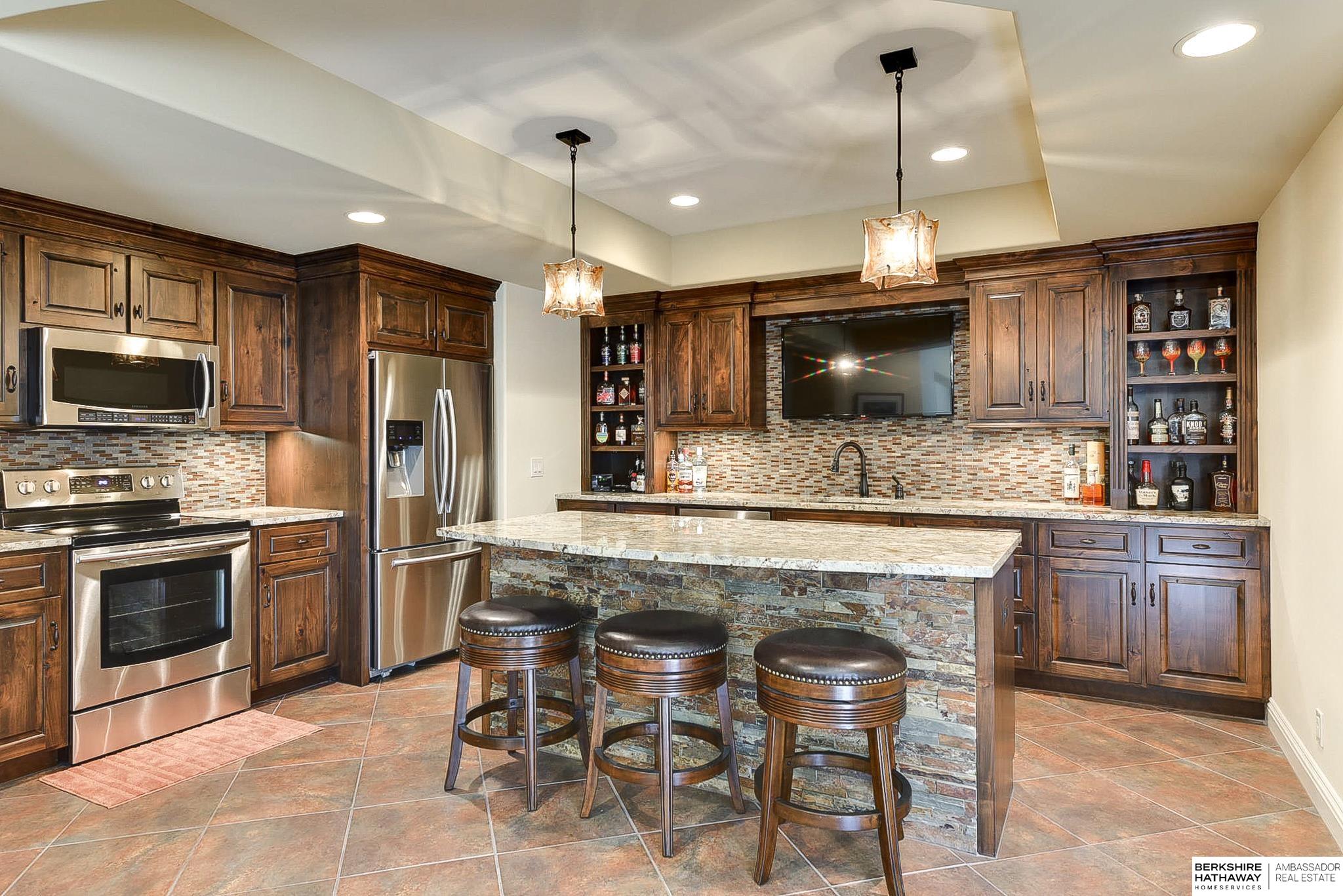 Elkhorn, Nebraska 68022, United States, 5 Bedrooms Bedrooms, ,5 BathroomsBathrooms,Residential,Active,96870