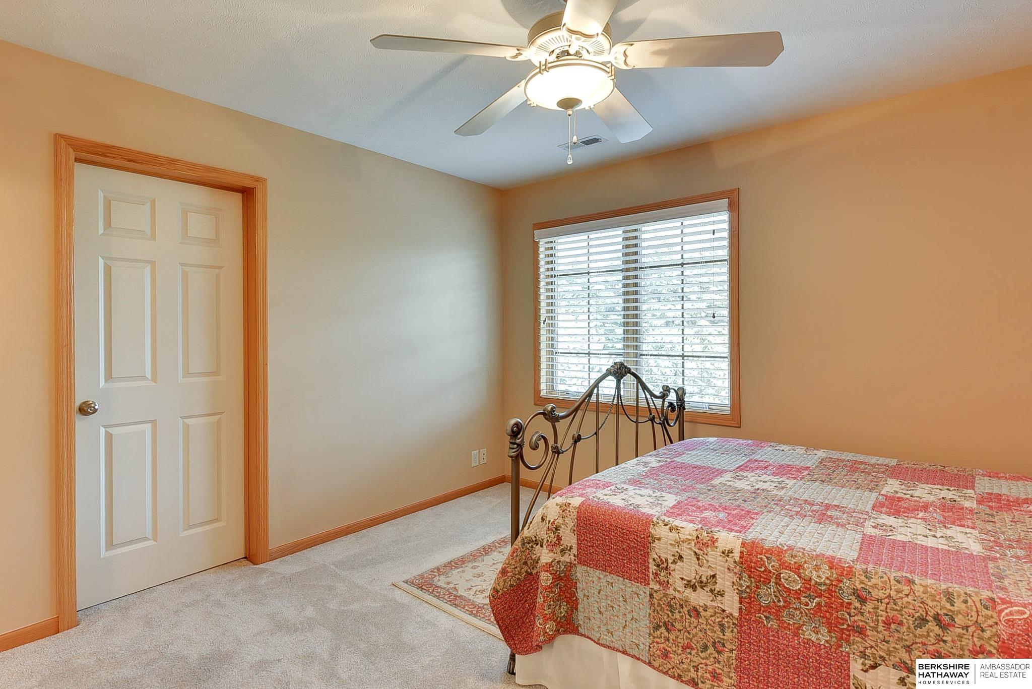 Elkhorn, Nebraska 68022, United States, 5 Bedrooms Bedrooms, ,5 BathroomsBathrooms,Residential,Active,96870