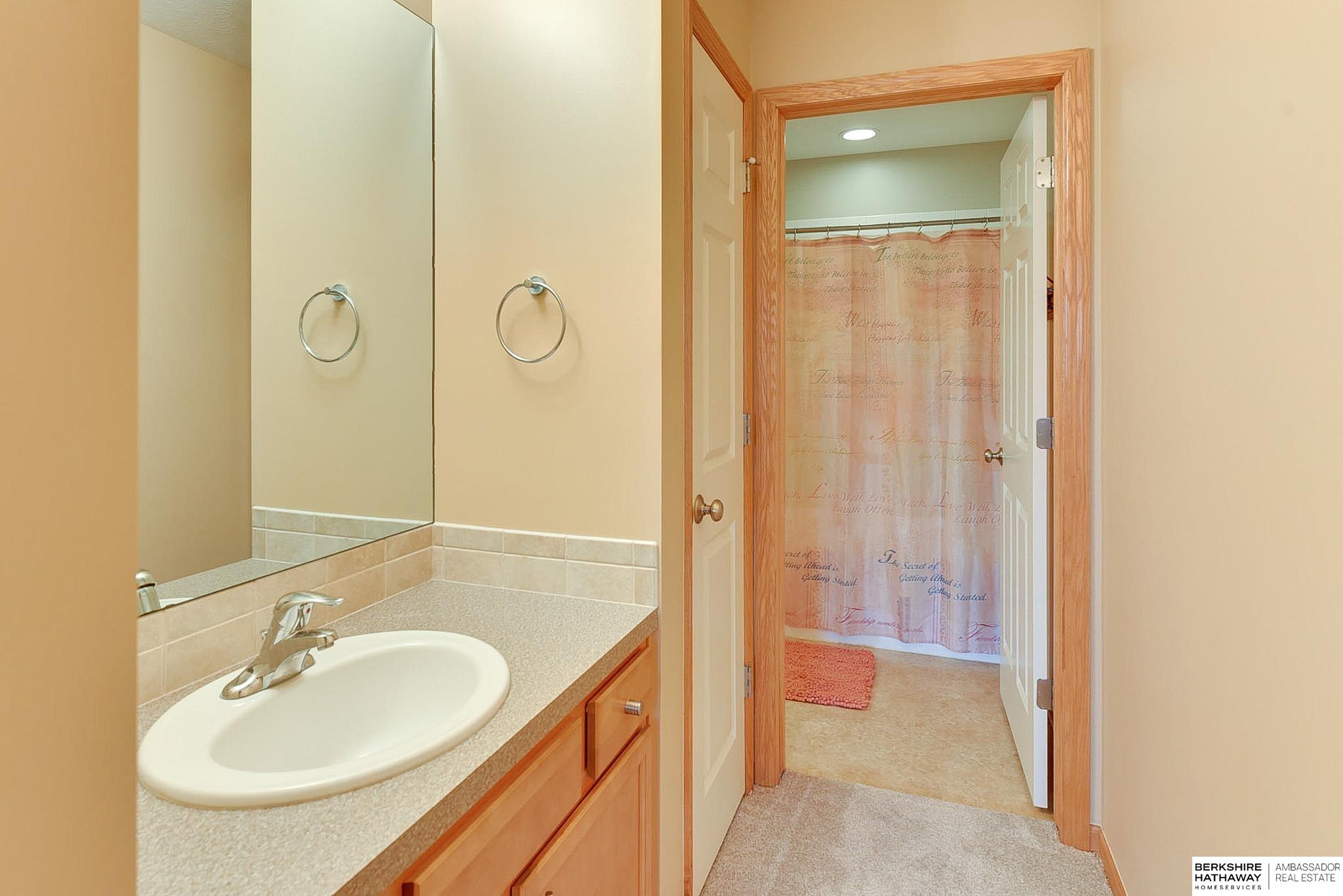 Elkhorn, Nebraska 68022, United States, 5 Bedrooms Bedrooms, ,5 BathroomsBathrooms,Residential,Active,96870