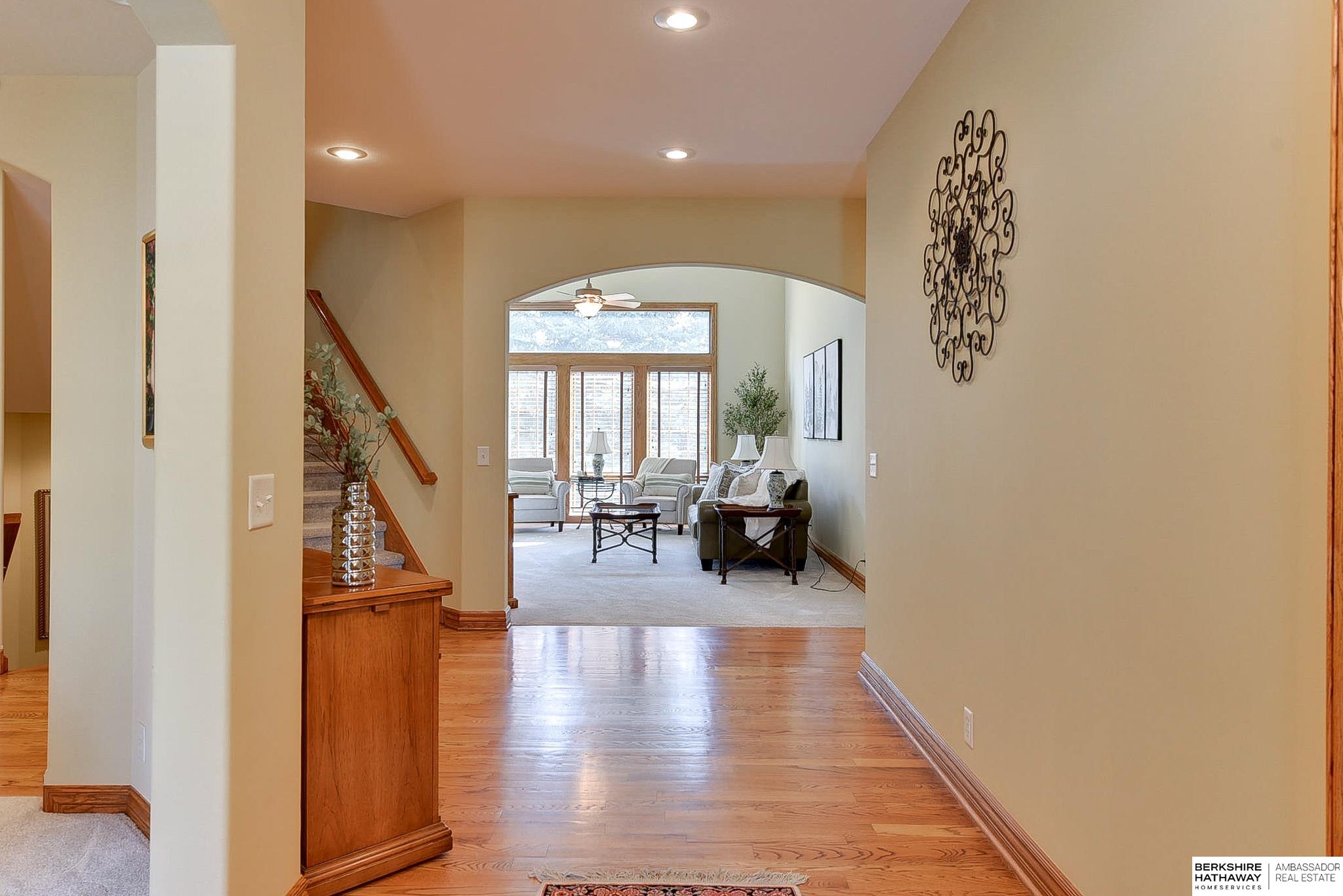 Elkhorn, Nebraska 68022, United States, 5 Bedrooms Bedrooms, ,5 BathroomsBathrooms,Residential,Active,96870