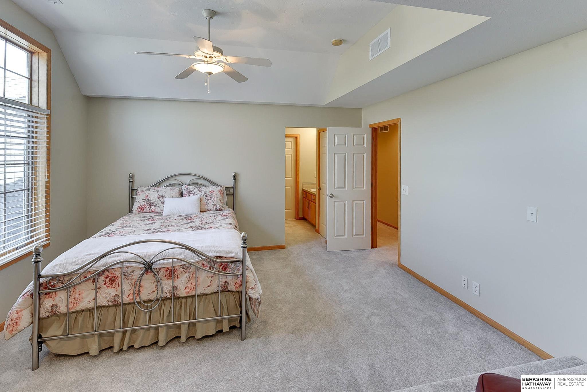 Elkhorn, Nebraska 68022, United States, 5 Bedrooms Bedrooms, ,5 BathroomsBathrooms,Residential,Active,96870