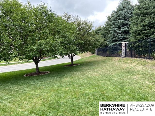 Elkhorn, Nebraska 68022, United States, 5 Bedrooms Bedrooms, ,5 BathroomsBathrooms,Residential,Active,96870