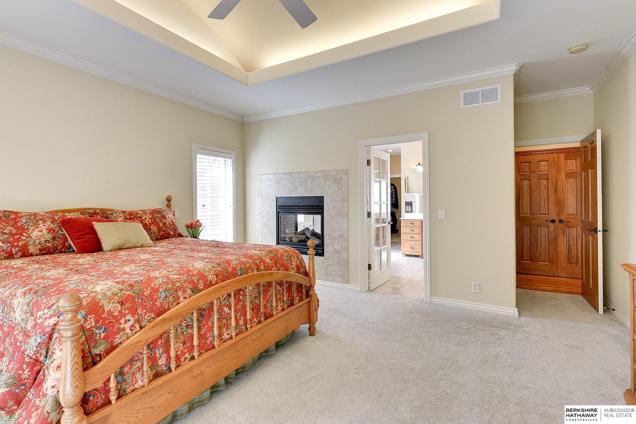 Elkhorn, Nebraska 68022, United States, 5 Bedrooms Bedrooms, ,5 BathroomsBathrooms,Residential,Active,96870