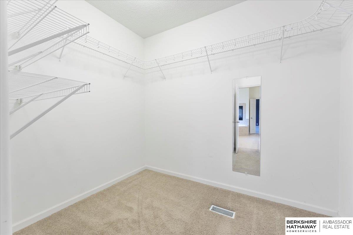 Omaha, Nebraska 68022, United States, 5 Bedrooms Bedrooms, ,4 BathroomsBathrooms,Residential,Pending,107668