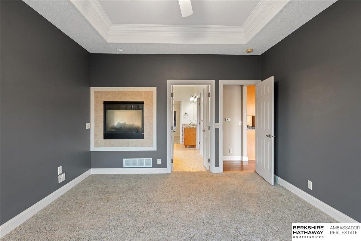 Omaha, Nebraska 68022, United States, 5 Bedrooms Bedrooms, ,4 BathroomsBathrooms,Residential,Pending,107668