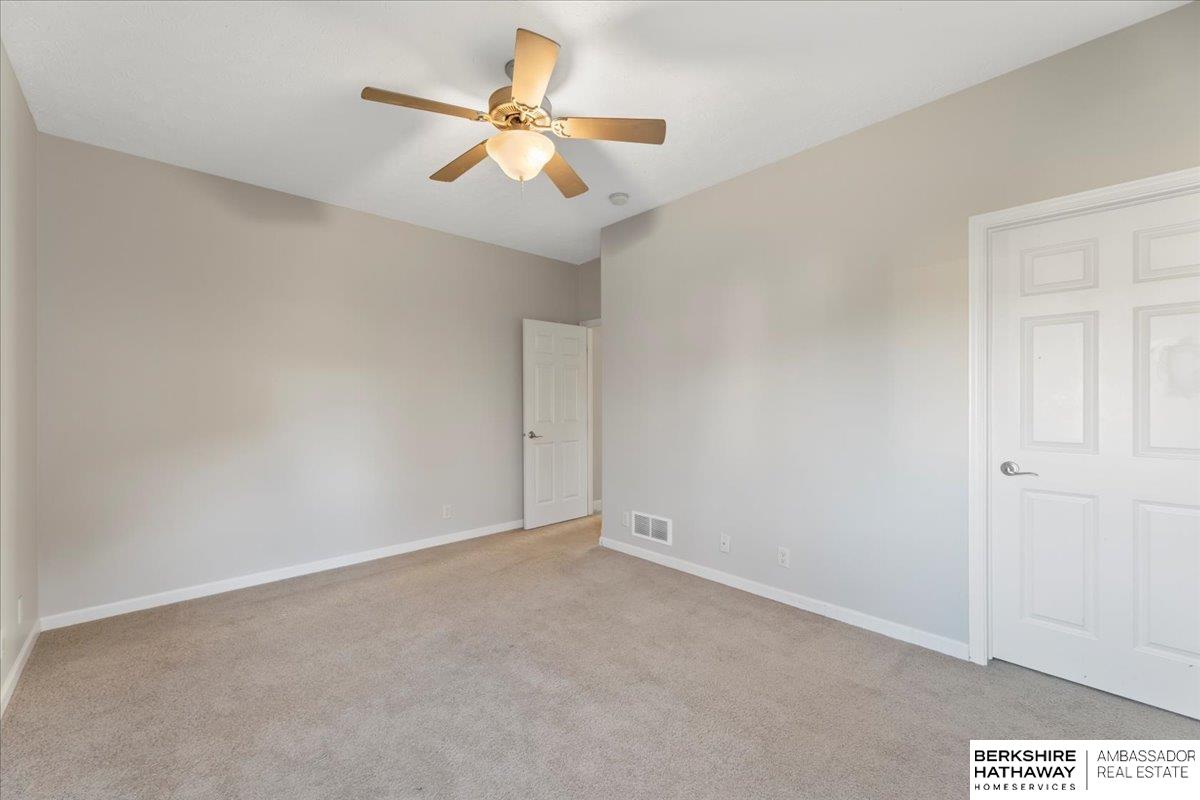 Omaha, Nebraska 68022, United States, 5 Bedrooms Bedrooms, ,4 BathroomsBathrooms,Residential,Pending,107668