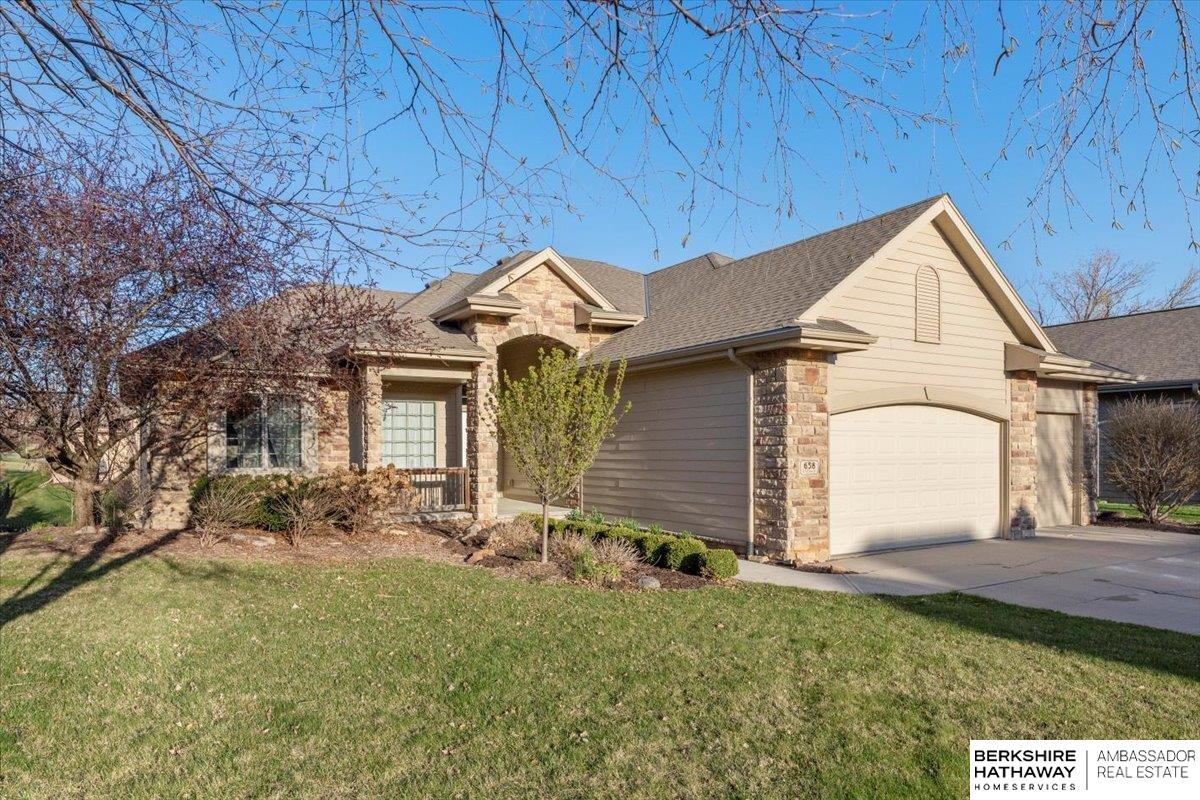 Omaha, Nebraska 68022, United States, 5 Bedrooms Bedrooms, ,4 BathroomsBathrooms,Residential,Pending,107668