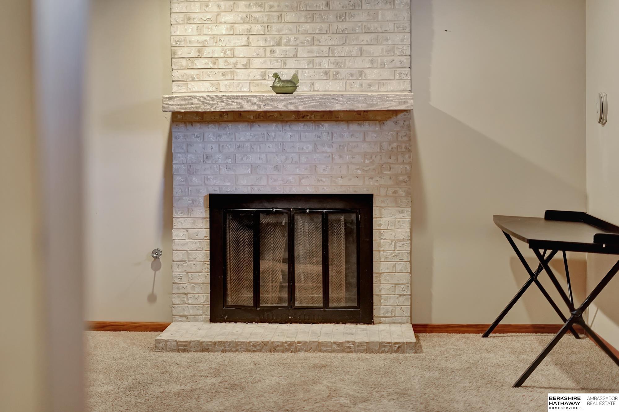 Lincoln, Nebraska 68512, United States, 3 Bedrooms Bedrooms, ,3 BathroomsBathrooms,Residential,Pending,12457