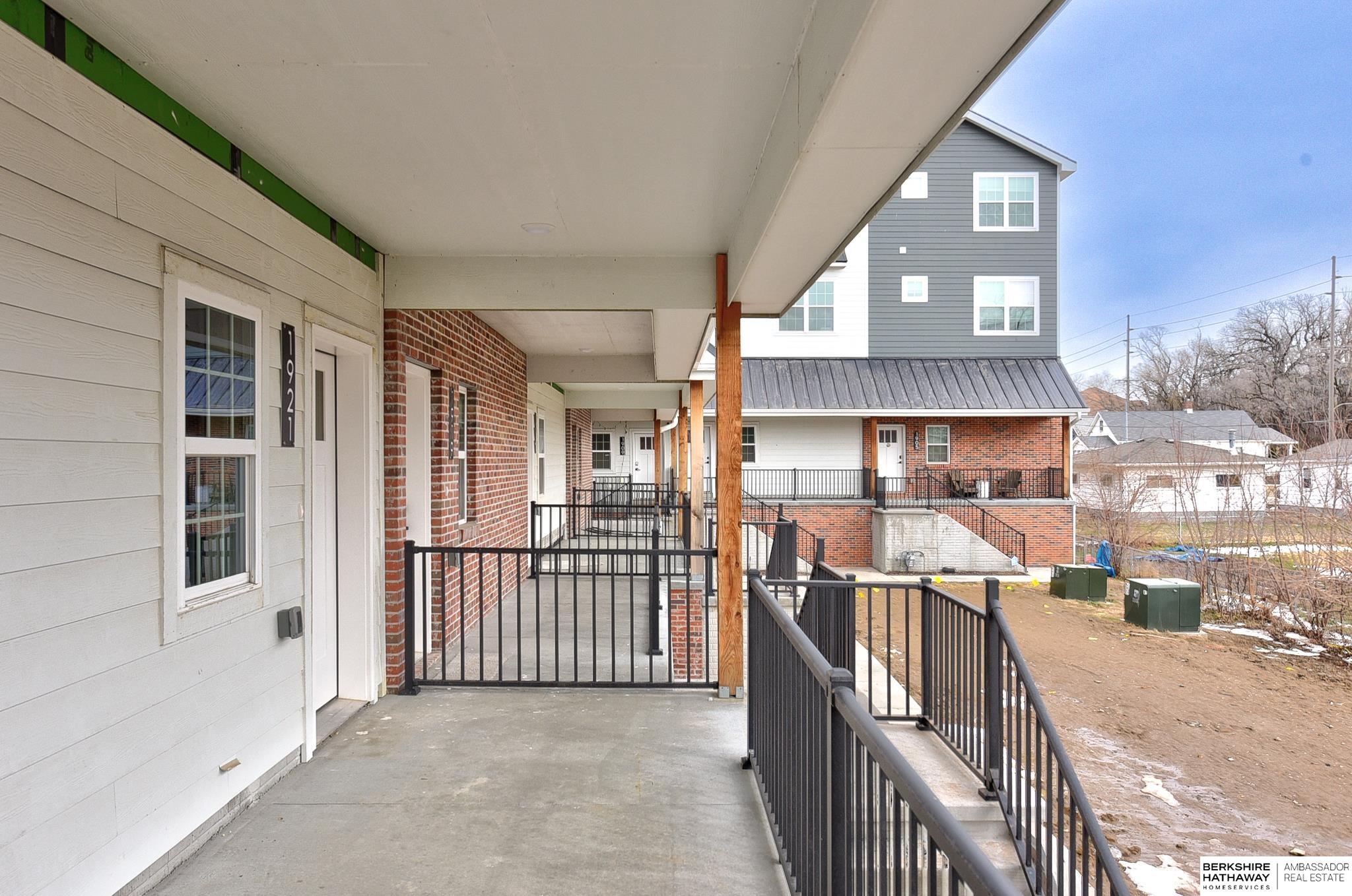 Omaha, Nebraska 68108, United States, 2 Bedrooms Bedrooms, ,3 BathroomsBathrooms,Residential,Active,94886