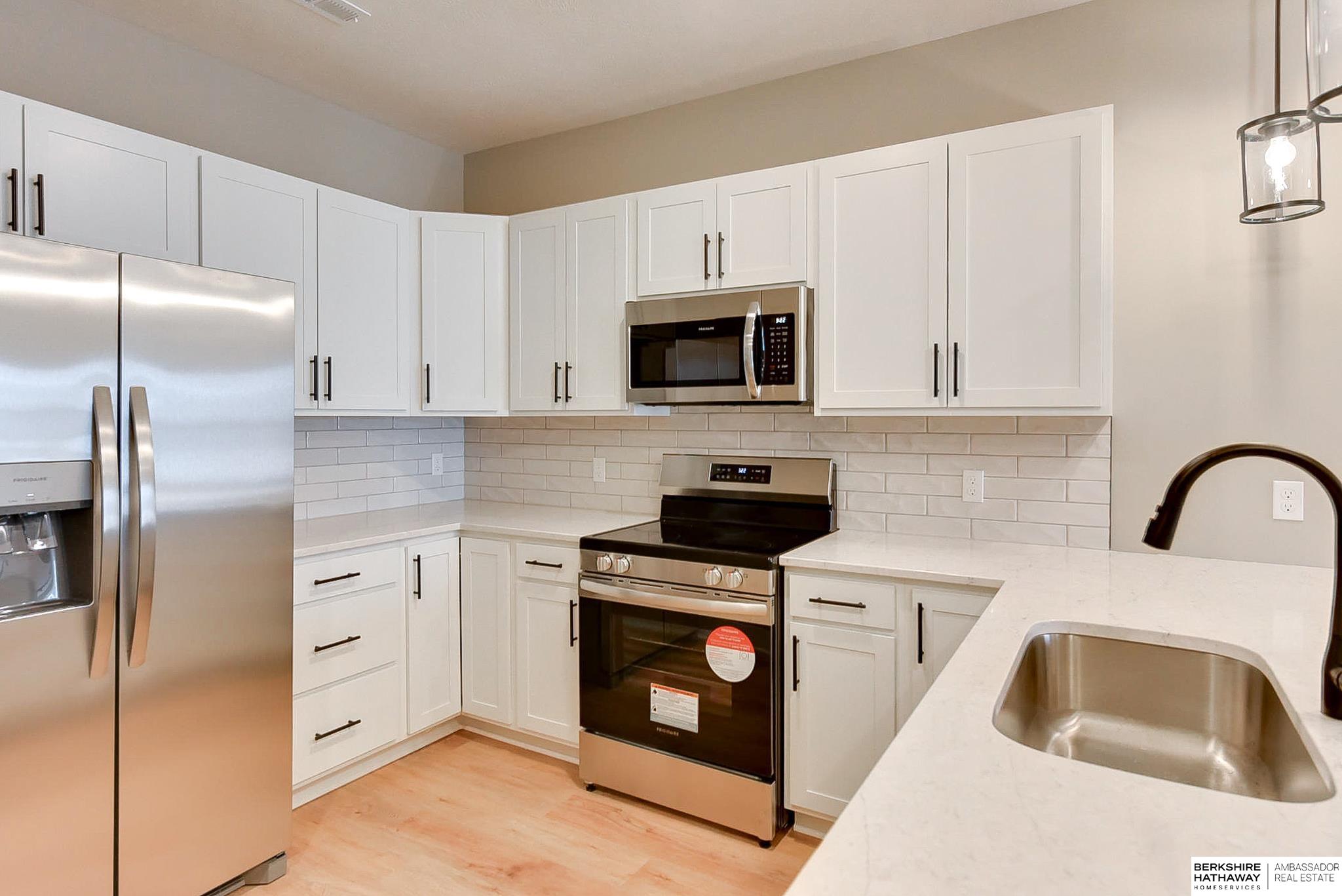 Omaha, Nebraska 68108, United States, 2 Bedrooms Bedrooms, ,3 BathroomsBathrooms,Residential,Active,94886