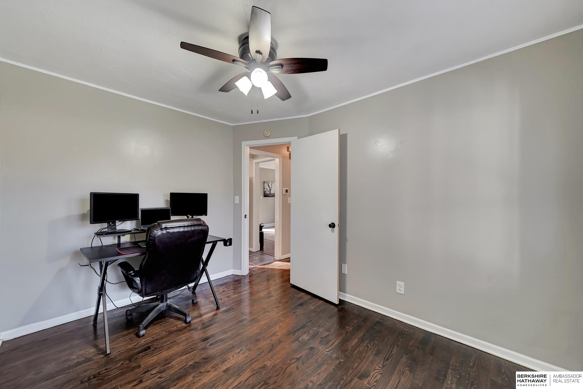 Lincoln, Nebraska 68506, United States, 3 Bedrooms Bedrooms, ,2 BathroomsBathrooms,Residential,Active,20180