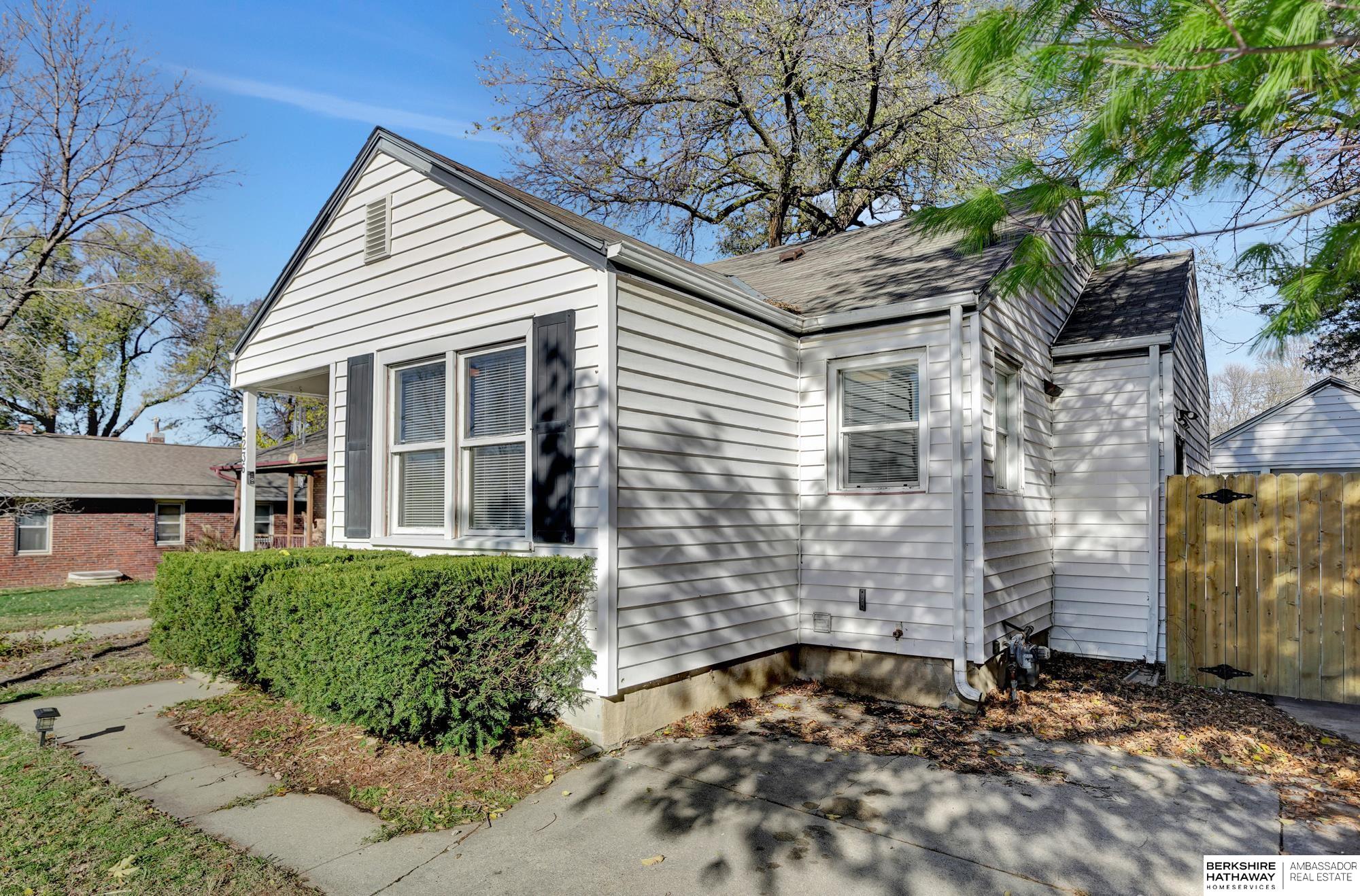 Lincoln, Nebraska 68506, United States, 3 Bedrooms Bedrooms, ,2 BathroomsBathrooms,Residential,Active,20180 Lincoln, Nebraska 68506, United States, 3 Bedrooms Bedrooms, ,2 BathroomsBathrooms,Residential,Active,20180