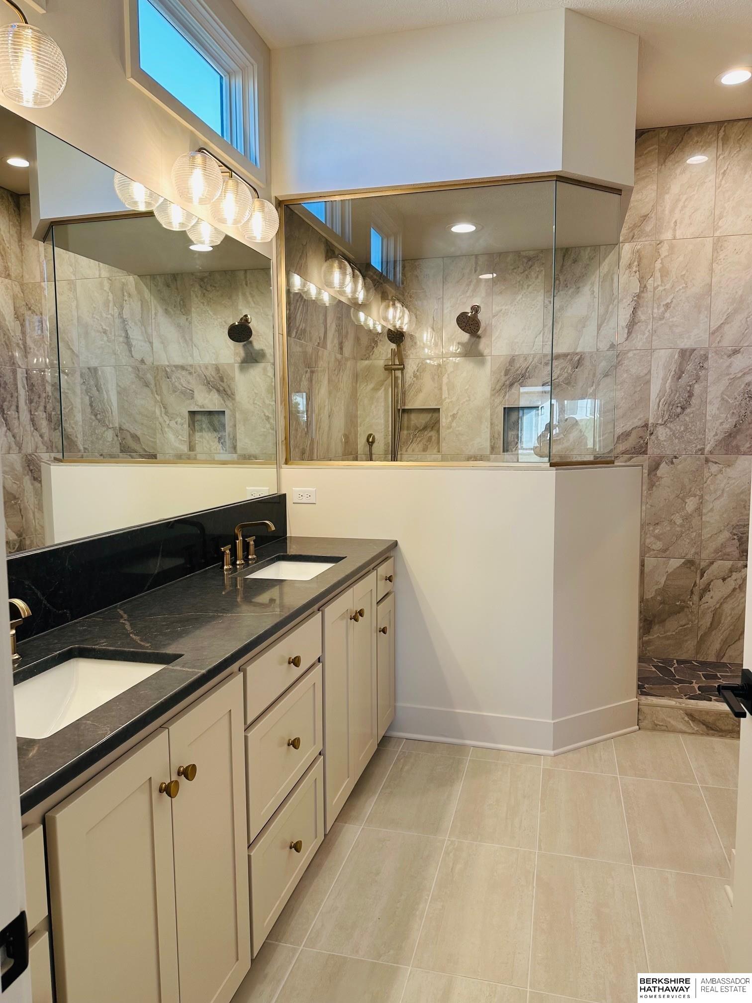 Omaha, Nebraska 68022, United States, 4 Bedrooms Bedrooms, ,3 BathroomsBathrooms,Residential,Active,63344