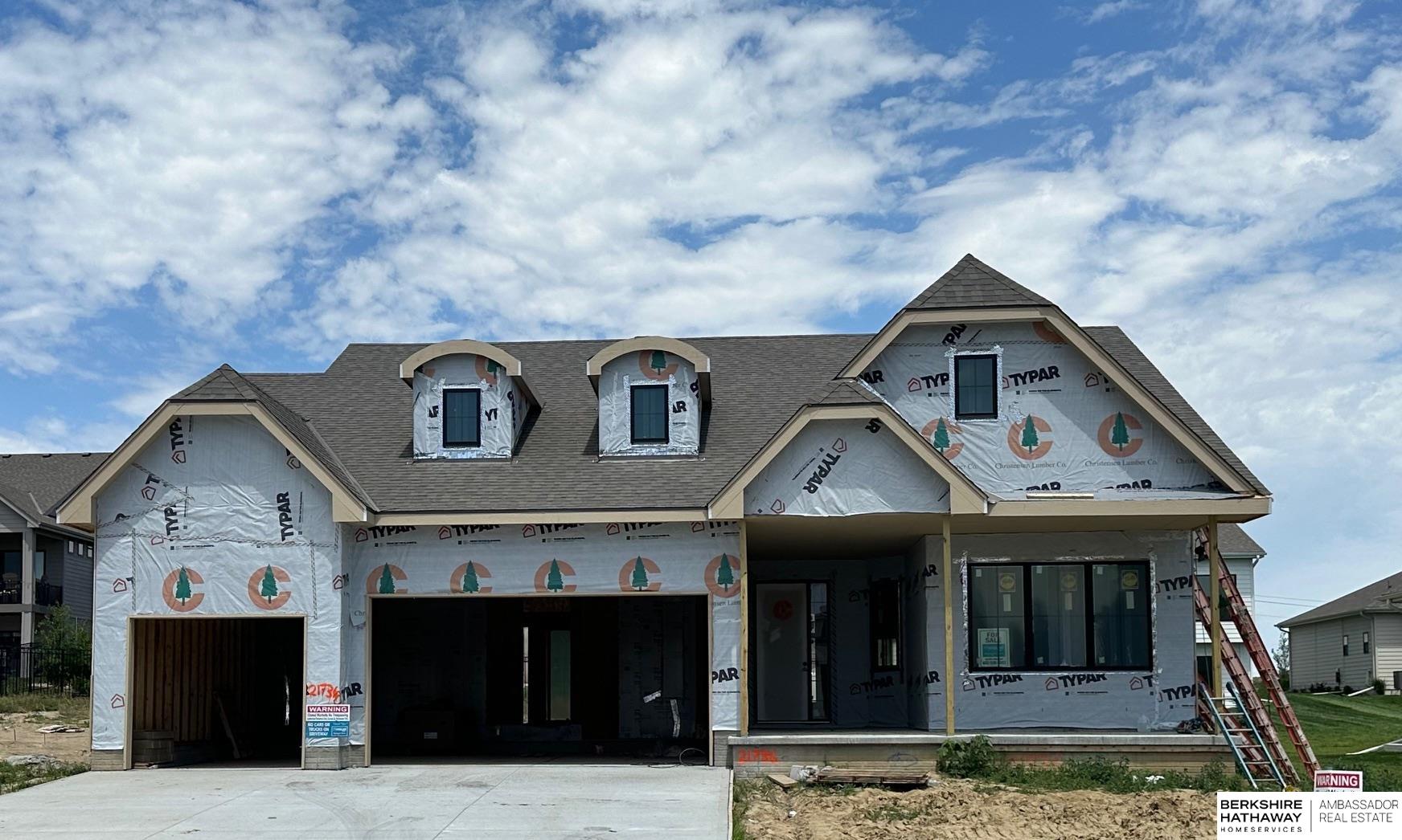 Omaha, Nebraska 68022, United States, 4 Bedrooms Bedrooms, ,3 BathroomsBathrooms,Residential,Active,63344