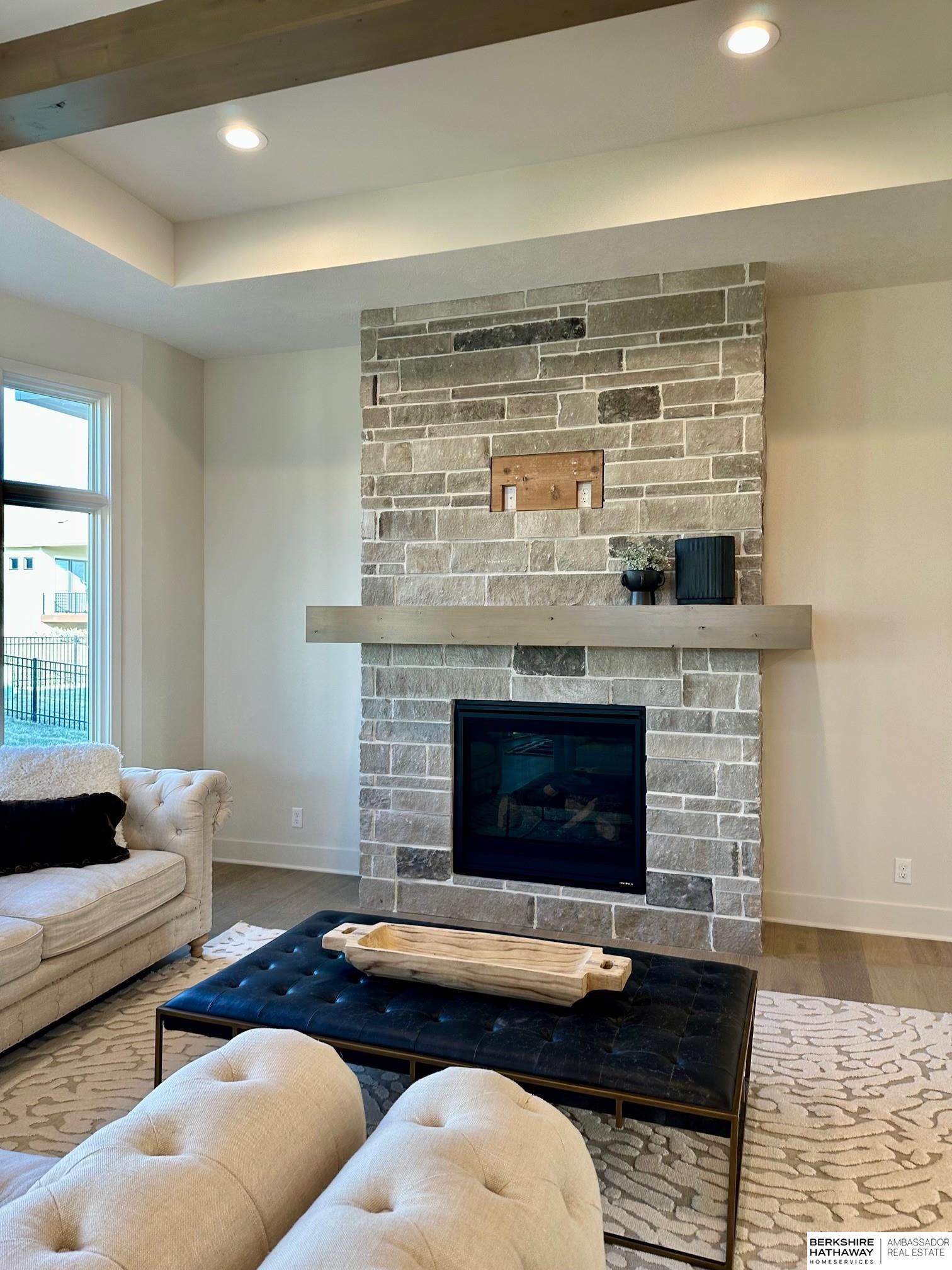 Omaha, Nebraska 68022, United States, 4 Bedrooms Bedrooms, ,3 BathroomsBathrooms,Residential,Active,63344