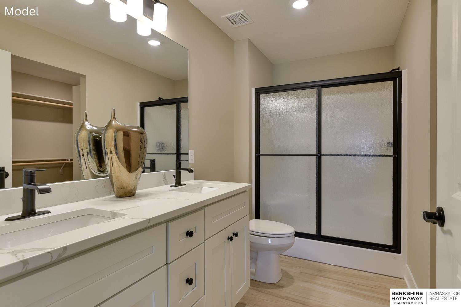 Elkhorn, Nebraska 68022, United States, 2 Bedrooms Bedrooms, ,2 BathroomsBathrooms,Residential,Active,73211