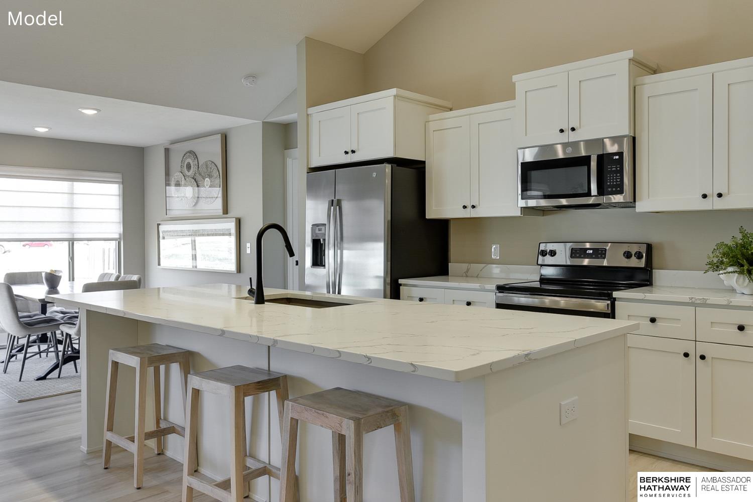 Elkhorn, Nebraska 68022, United States, 2 Bedrooms Bedrooms, ,2 BathroomsBathrooms,Residential,Active,73211