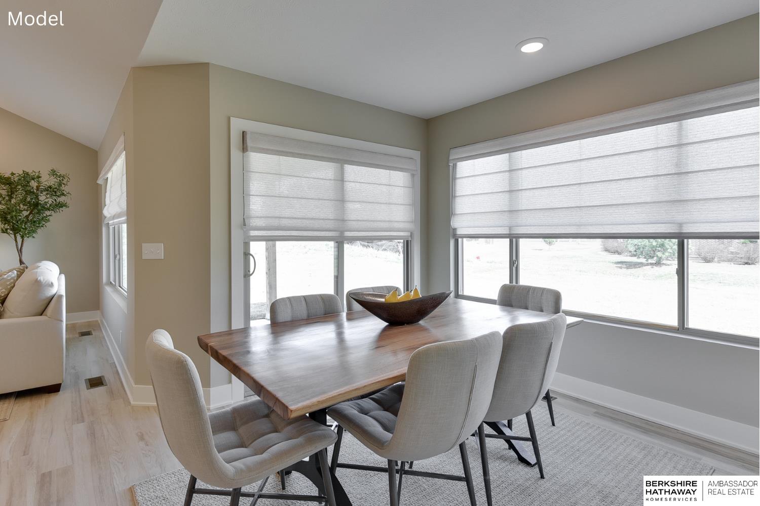 Elkhorn, Nebraska 68022, United States, 2 Bedrooms Bedrooms, ,2 BathroomsBathrooms,Residential,Active,73211