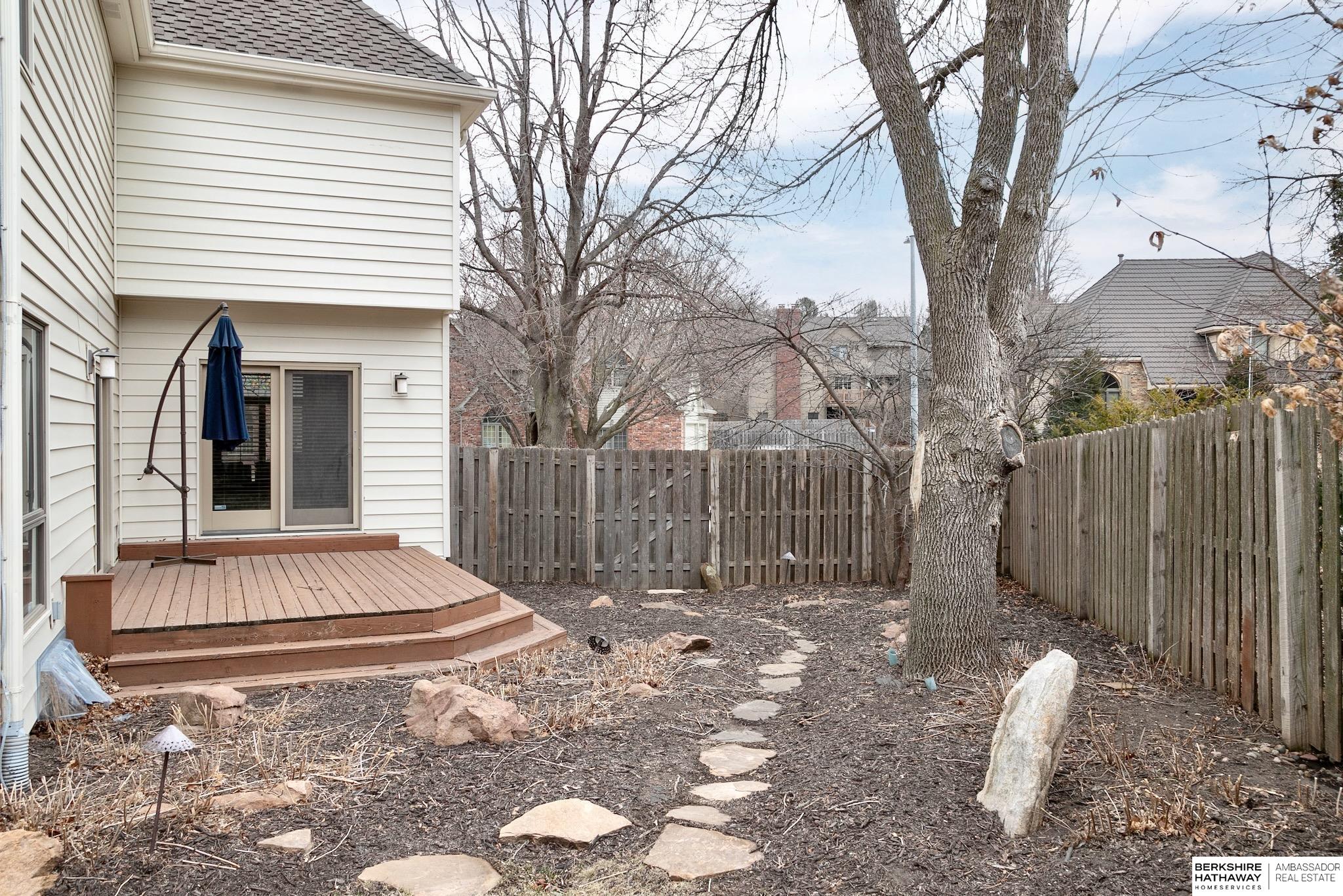 Omaha, Nebraska 68154, United States, 4 Bedrooms Bedrooms, ,5 BathroomsBathrooms,Residential,Pending,11723