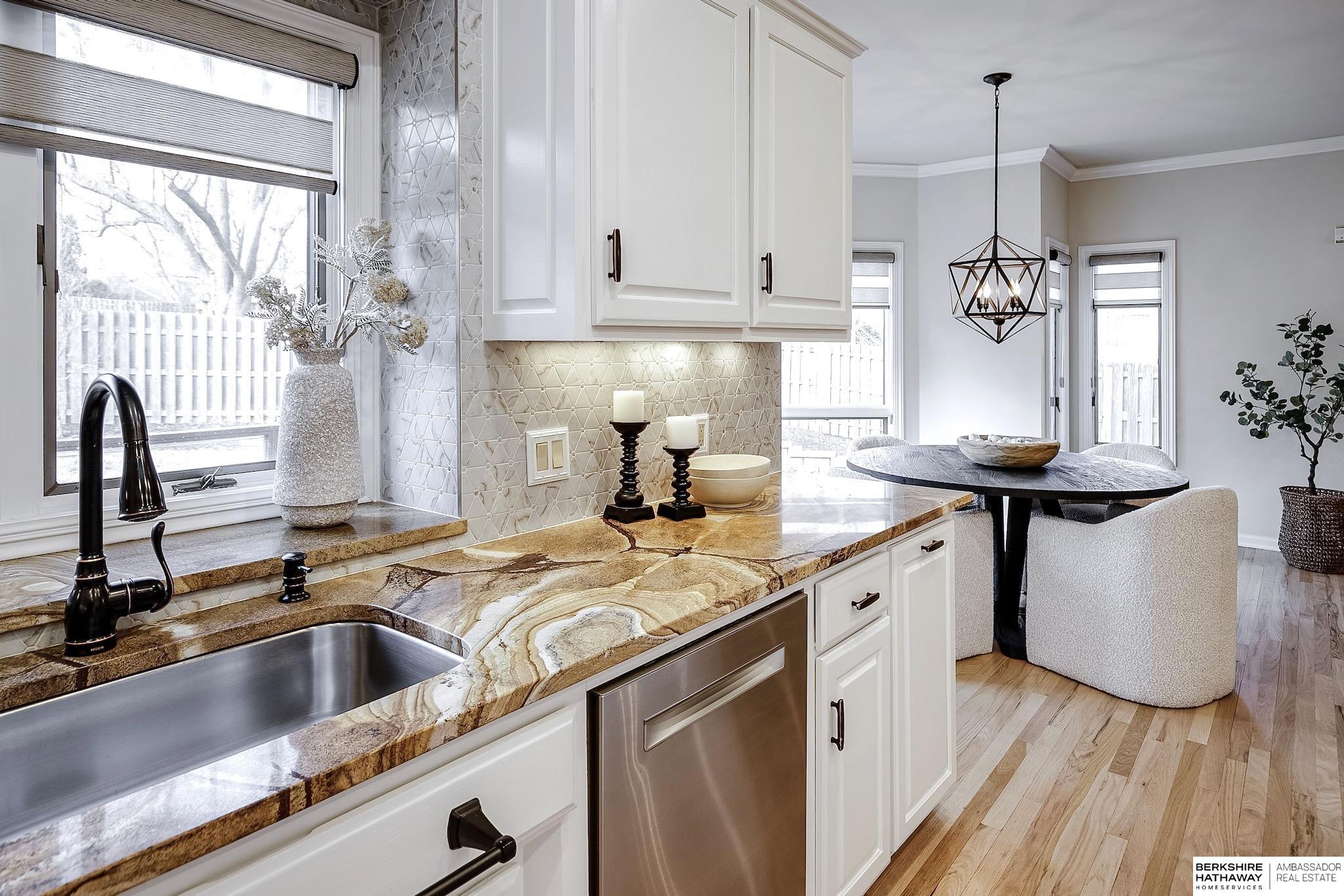 Omaha, Nebraska 68154, United States, 4 Bedrooms Bedrooms, ,5 BathroomsBathrooms,Residential,Pending,11723