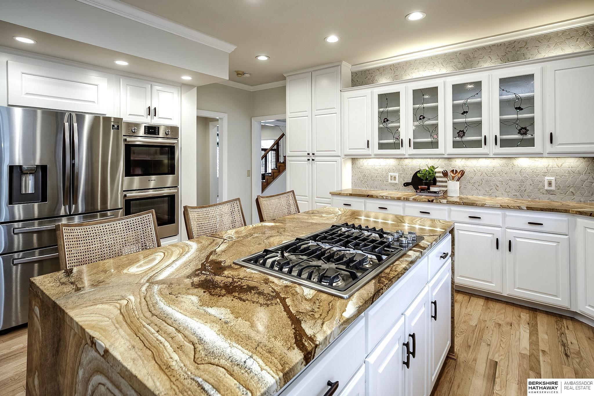 Omaha, Nebraska 68154, United States, 4 Bedrooms Bedrooms, ,5 BathroomsBathrooms,Residential,Pending,11723