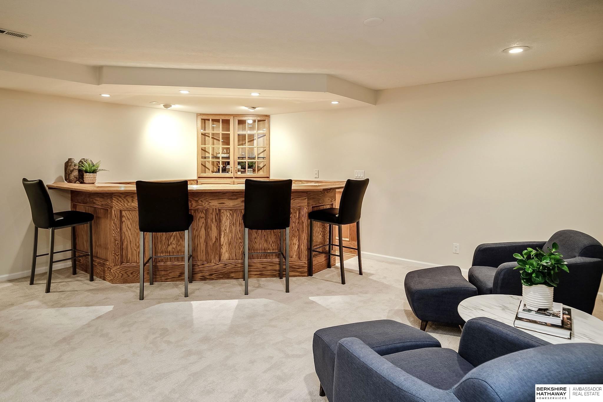 Omaha, Nebraska 68154, United States, 4 Bedrooms Bedrooms, ,5 BathroomsBathrooms,Residential,Pending,11723