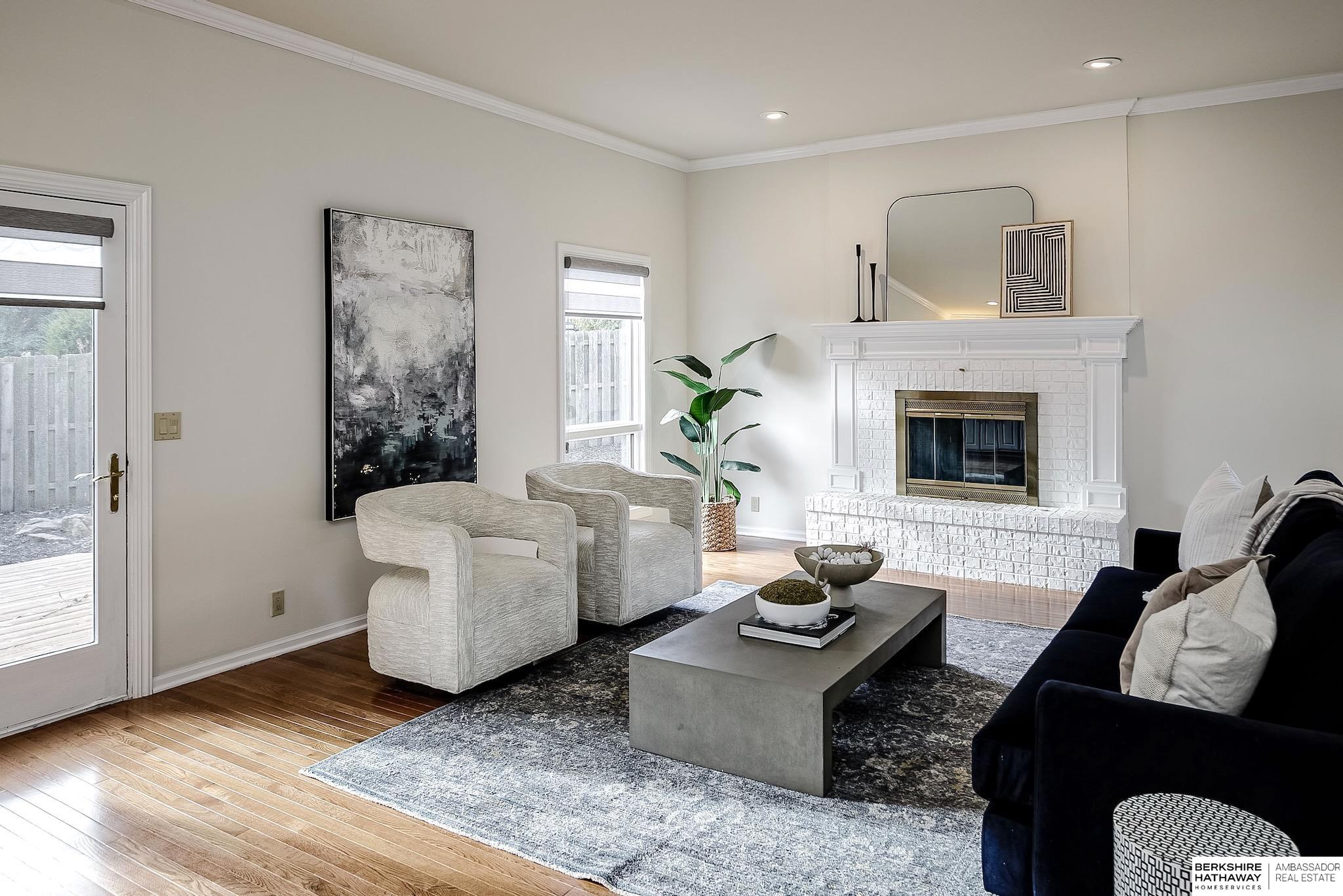 Omaha, Nebraska 68154, United States, 4 Bedrooms Bedrooms, ,5 BathroomsBathrooms,Residential,Pending,11723