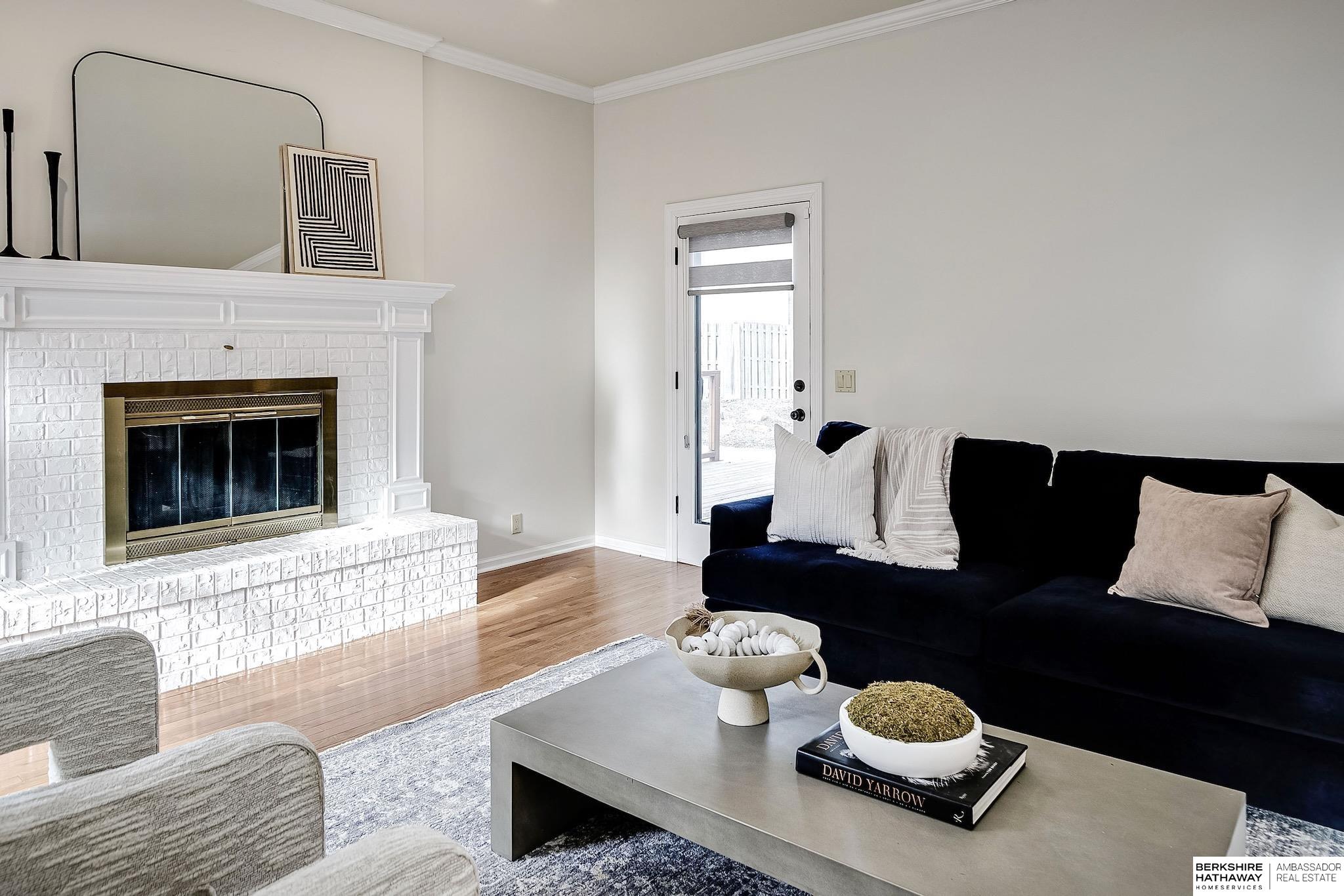 Omaha, Nebraska 68154, United States, 4 Bedrooms Bedrooms, ,5 BathroomsBathrooms,Residential,Pending,11723