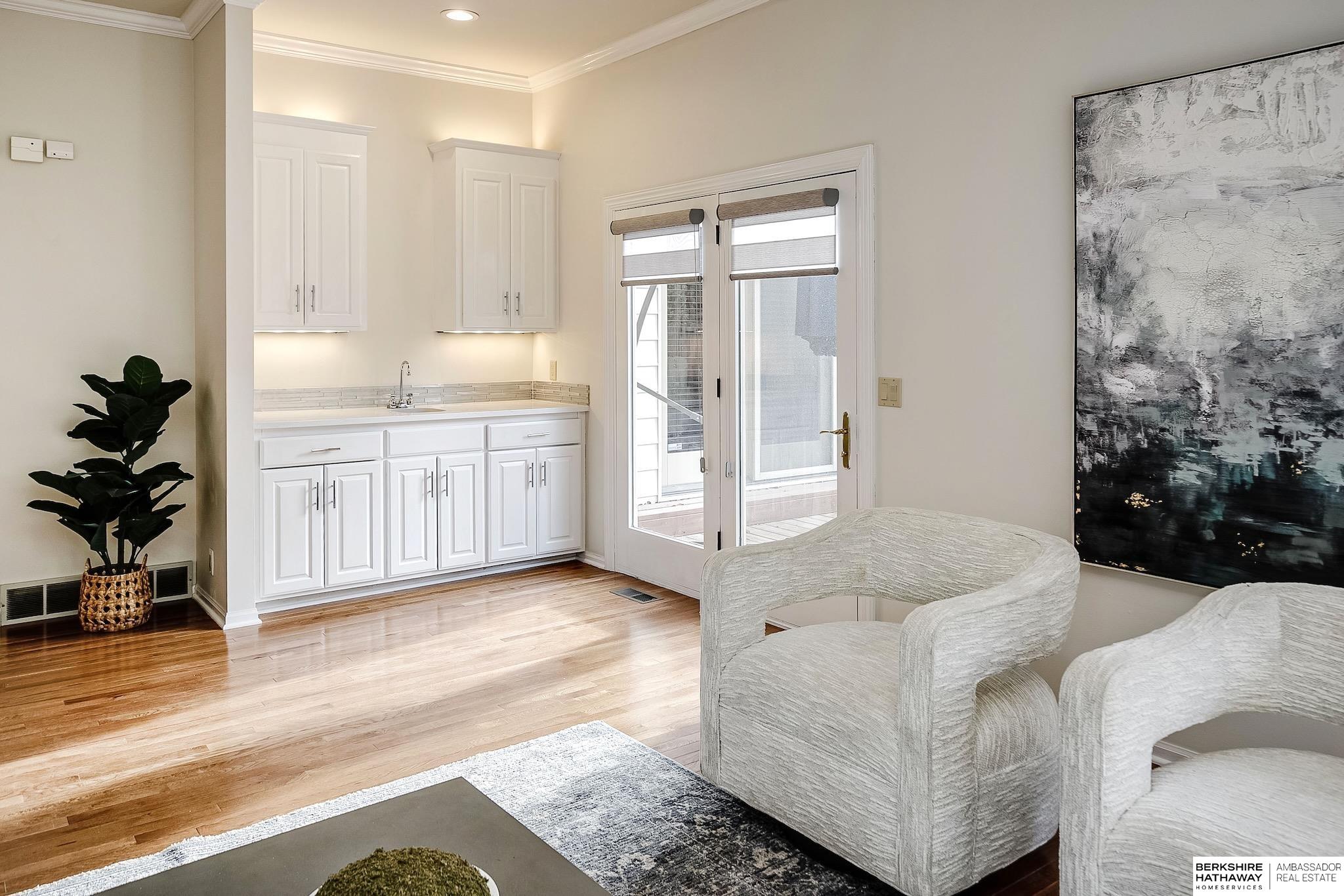 Omaha, Nebraska 68154, United States, 4 Bedrooms Bedrooms, ,5 BathroomsBathrooms,Residential,Pending,11723