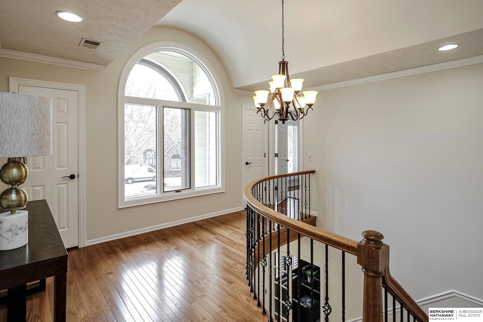 Omaha, Nebraska 68154, United States, 4 Bedrooms Bedrooms, ,5 BathroomsBathrooms,Residential,Pending,11723