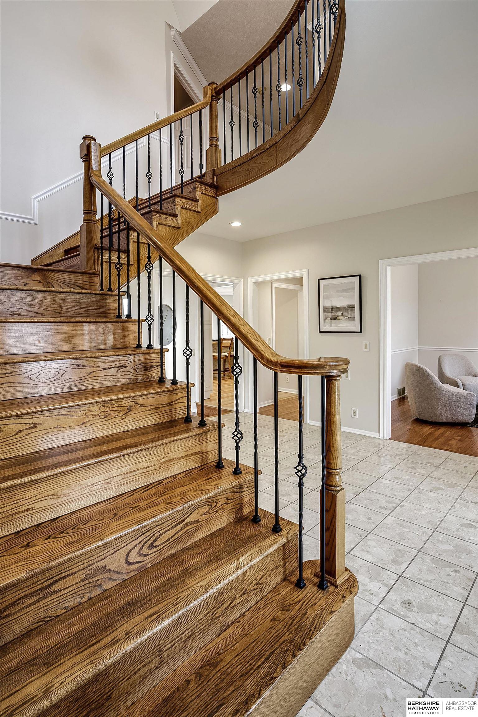 Omaha, Nebraska 68154, United States, 4 Bedrooms Bedrooms, ,5 BathroomsBathrooms,Residential,Pending,11723