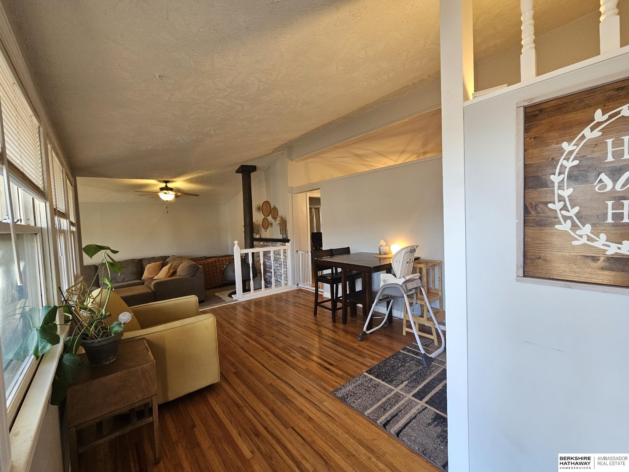 Lincoln, Nebraska 68502, United States, 3 Bedrooms Bedrooms, ,1 BathroomBathrooms,Residential,Pending,17035