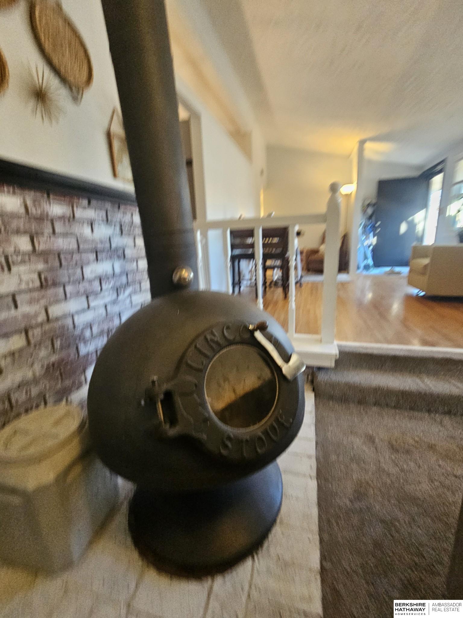 Lincoln, Nebraska 68502, United States, 3 Bedrooms Bedrooms, ,1 BathroomBathrooms,Residential,Pending,17035