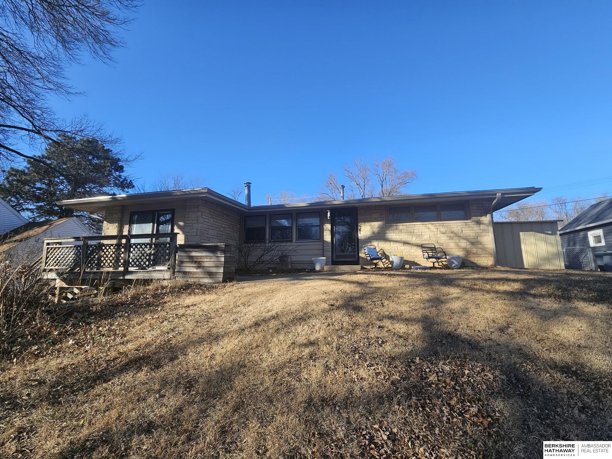 Lincoln, Nebraska 68502, United States, 3 Bedrooms Bedrooms, ,1 BathroomBathrooms,Residential,Pending,17035