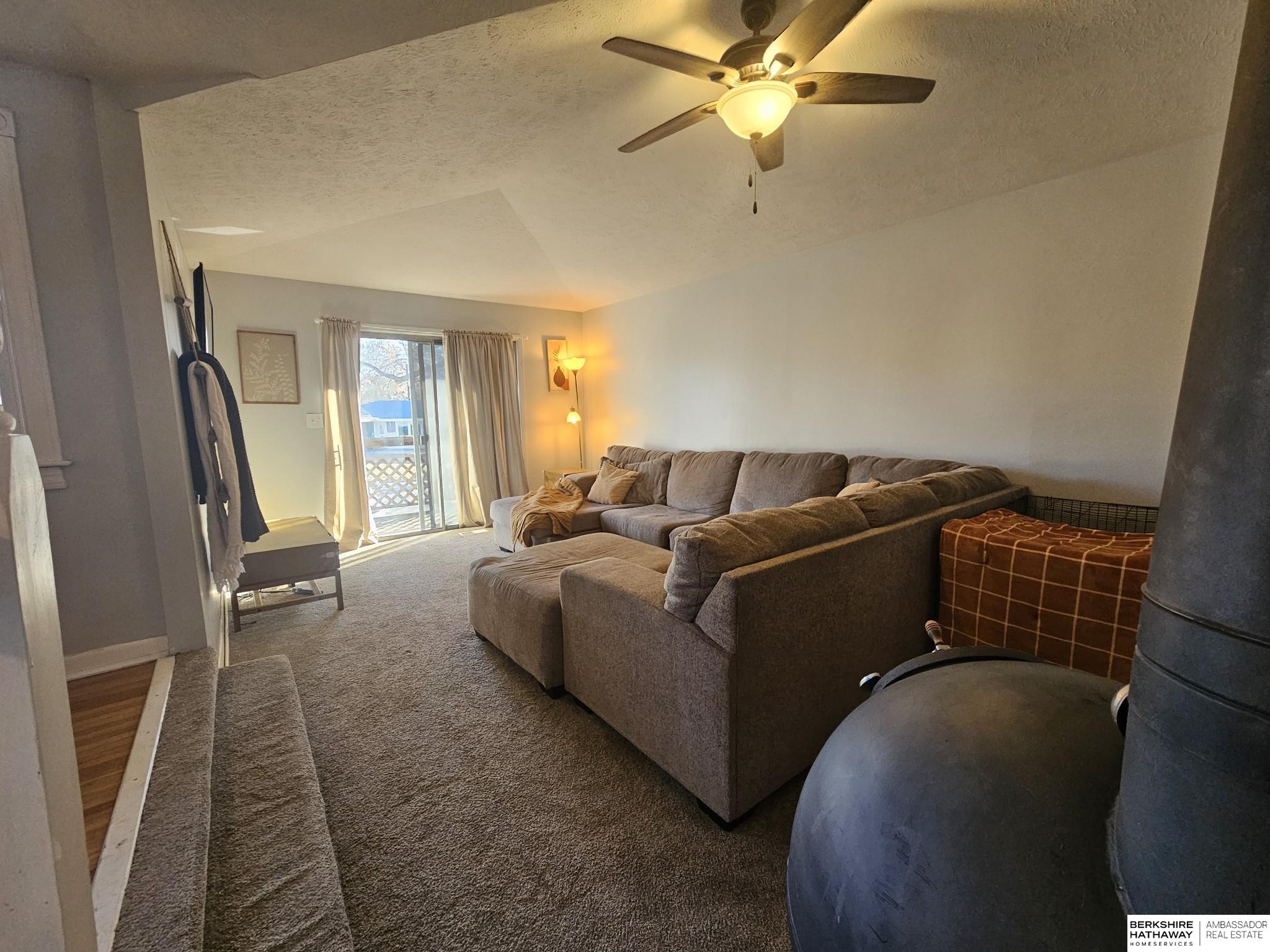 Lincoln, Nebraska 68502, United States, 3 Bedrooms Bedrooms, ,1 BathroomBathrooms,Residential,Pending,17035