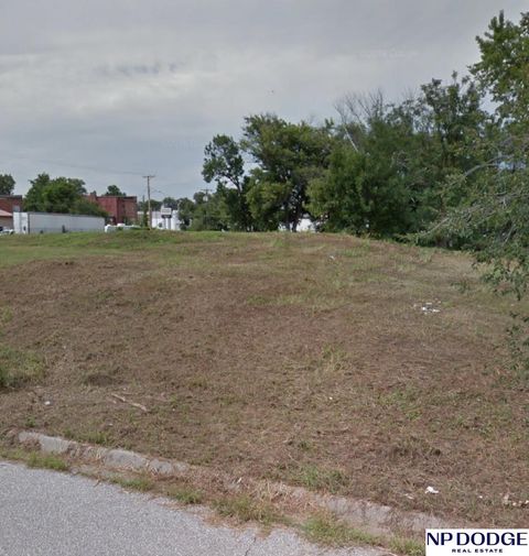 MLS: 22505433