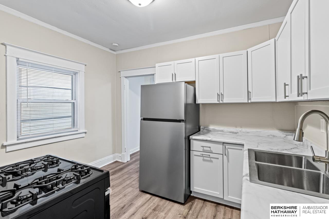 Omaha, Nebraska 68110, United States, 4 Bedrooms Bedrooms, ,2 BathroomsBathrooms,Residential,Active,103307