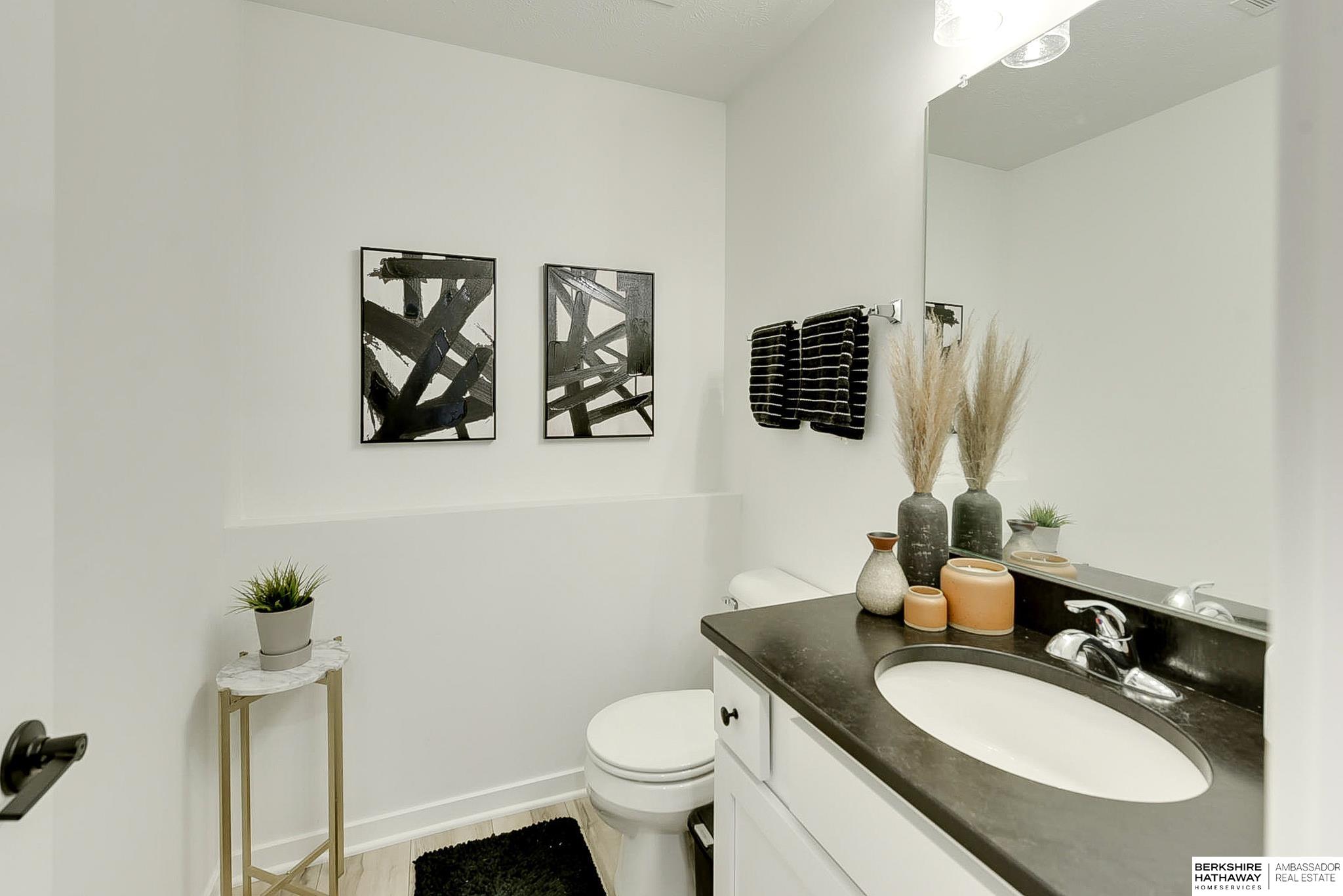 Omaha, Nebraska 68116, United States, 3 Bedrooms Bedrooms, ,3 BathroomsBathrooms,Residential,Active,116217