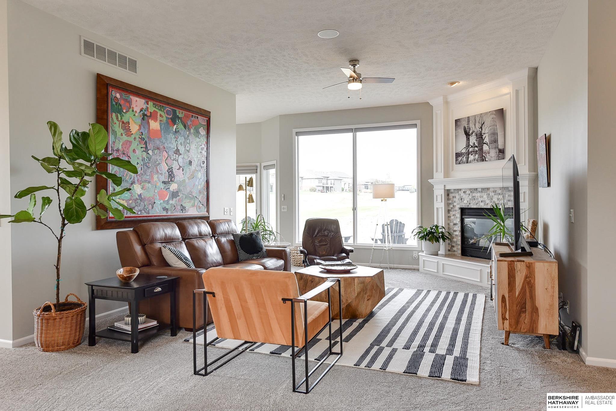 Omaha, Nebraska 68142, United States, 3 Bedrooms Bedrooms, ,3 BathroomsBathrooms,Residential,Pending,107843