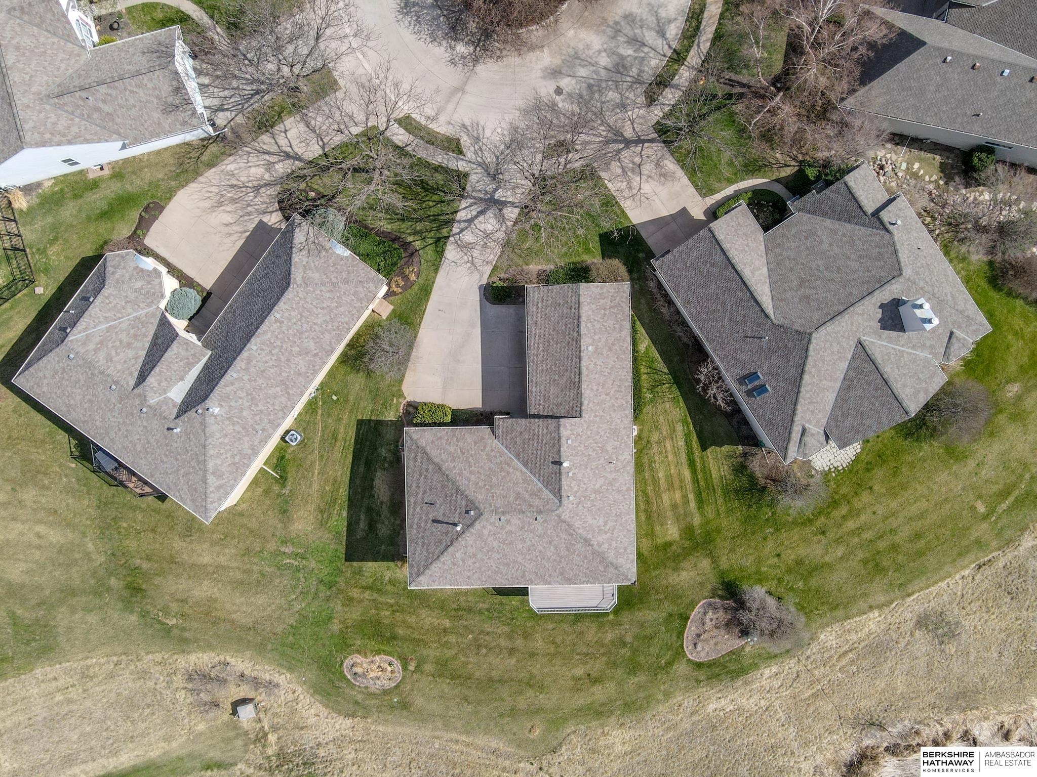 Omaha, Nebraska 68142, United States, 3 Bedrooms Bedrooms, ,3 BathroomsBathrooms,Residential,Pending,107843