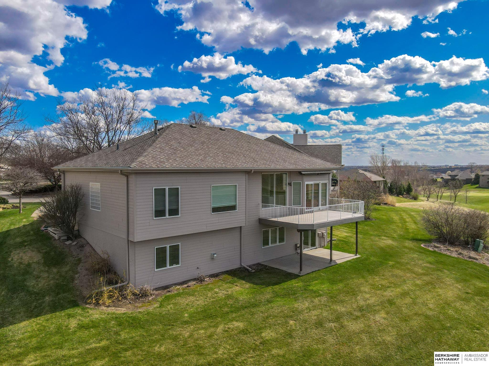 Omaha, Nebraska 68142, United States, 3 Bedrooms Bedrooms, ,3 BathroomsBathrooms,Residential,Pending,107843