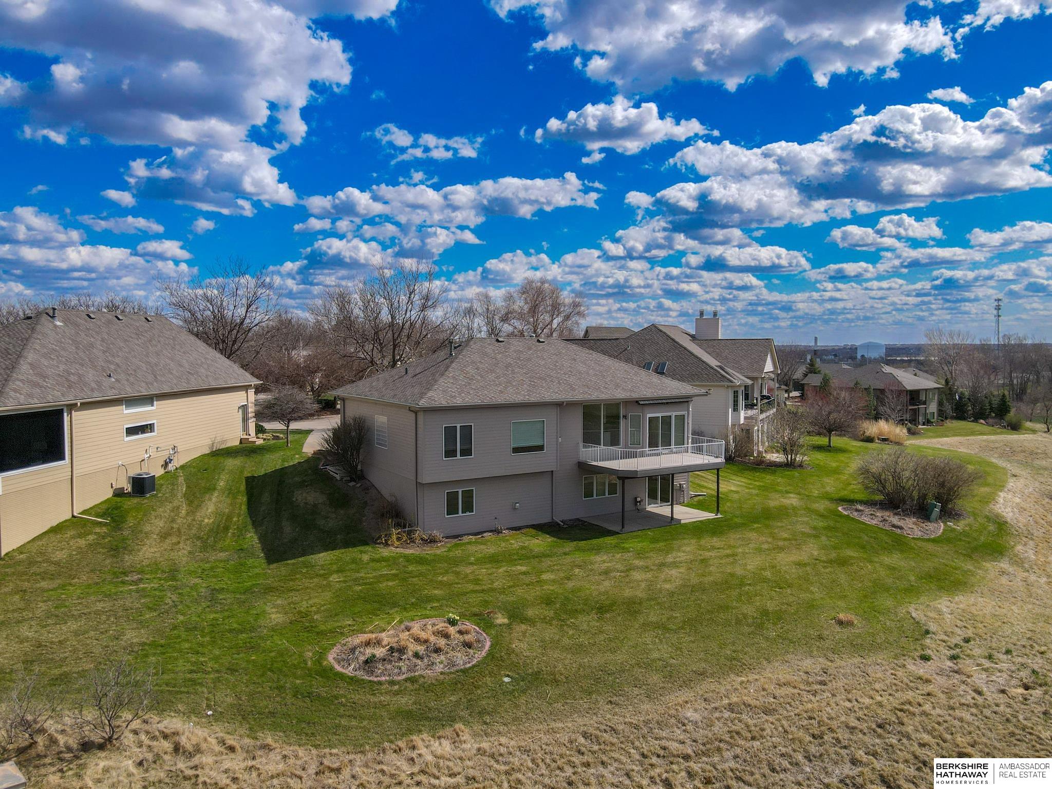 Omaha, Nebraska 68142, United States, 3 Bedrooms Bedrooms, ,3 BathroomsBathrooms,Residential,Pending,107843