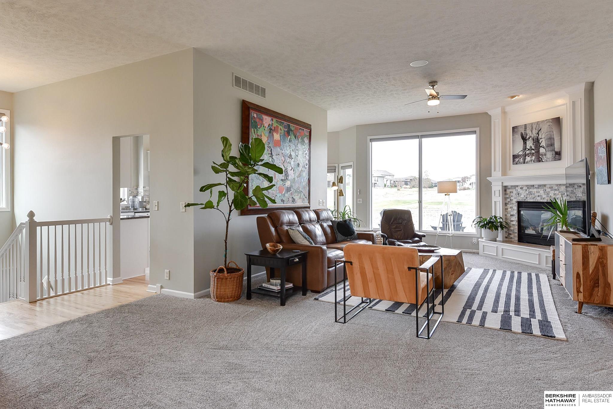 Omaha, Nebraska 68142, United States, 3 Bedrooms Bedrooms, ,3 BathroomsBathrooms,Residential,Pending,107843